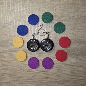 Fülbevalóhoz sötét filckorong